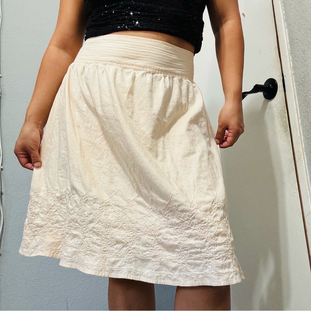 Merona Women Vintage Cream Embroidered A-Line Smocked Skirt Size 6 100% Cotton